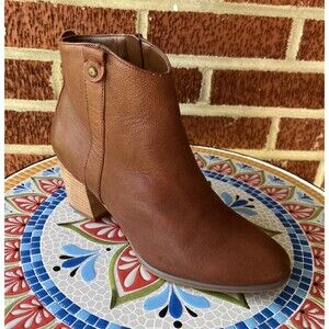 G. H. Bass Shiloh Women’s 6.5 Tan Taupe Leather Block Heel Ankle Bootie Boots